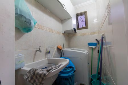 Apartamento à venda com 130m², 3 quartos e 2 vagas Apartamento à venda com 130m², 3 quartos e 2 vagasÁrea de Serviço