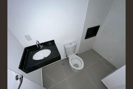 Apartamento à venda com 38m², 2 quartos e sem vagaBanheiro Social