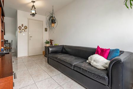 Sala de apartamento à venda com 2 quartos, 77m² em Pinheiros, São Paulo