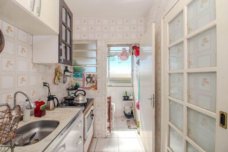 Apartamento à venda com 38m², 1 quarto e sem vaga Apartamento à venda com 38m², 1 quarto e sem vagaCozinha e Área de Serviço