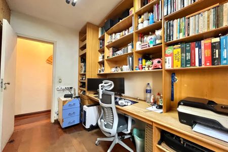 Apartamento à venda com 133m², 4 quartos e 2 vagas Apartamento à venda com 133m², 4 quartos e 2 vagasQuarto 3