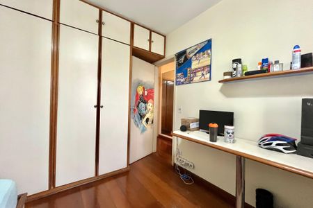 Apartamento à venda com 133m², 4 quartos e 2 vagas Apartamento à venda com 133m², 4 quartos e 2 vagasQuarto 1