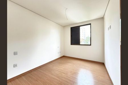 Apartamento à venda com 130m², 4 quartos e 3 vagas