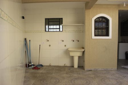 Casa à venda com 400m², 4 quartos e 5 vagasLavanderia/Quintal