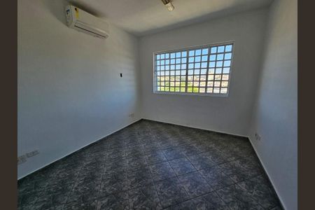 Casa à venda com 4 quartos, 140m² em Jardim Peri Peri, São Paulo