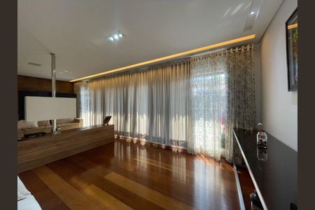 Casa à venda com 3 quartos, 342m² em Jardim Bela Vista, Santo André