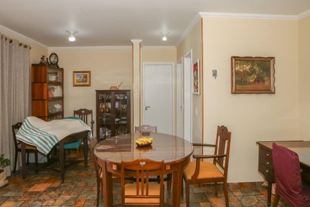 Apartamento para alugar com 76m², 2 quartos e 2 vagasSala