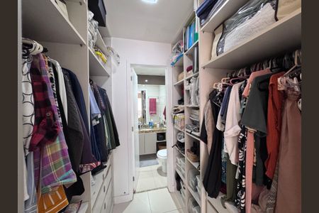 Apartamento à venda com 85m², 2 quartos e 2 vagasSuíte- closet