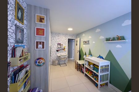 Apartamento à venda com 85m², 2 quartos e 2 vagasQuarto