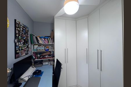 Apartamento à venda com 85m², 2 quartos e 2 vagasQuarto de Serviço