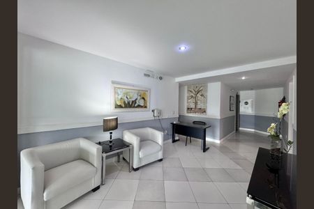 Apartamento à venda com 85m², 2 quartos e 2 vagasÁrea comum