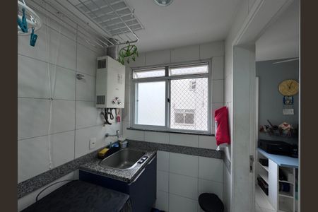 Apartamento à venda com 85m², 2 quartos e 2 vagasCozinha e Área de Serviço