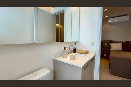 Apartamento à venda com 195m², 3 quartos e 3 vagas Apartamento à venda com 195m², 3 quartos e 3 vagasBanheiro da Suíte 3