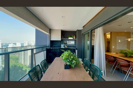 Varanda de apartamento à venda com 3 quartos, 195m² em Sumarezinho, São Paulo