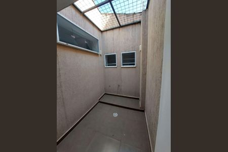 Casa à venda com 270m², 5 quartos e 4 vagas Casa à venda com 270m², 5 quartos e 4 vagasFoto 08