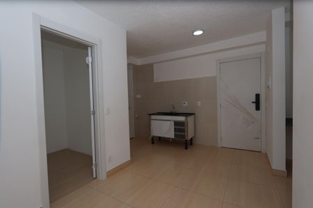 Sala de apartamento para alugar com 2 quartos, 34m² em Cidade São Mateus, São Paulo