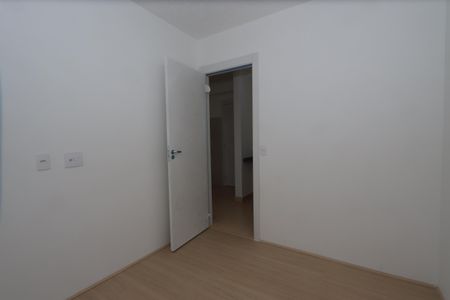 Quarto 1 de apartamento para alugar com 2 quartos, 34m² em Cidade São Mateus, São Paulo