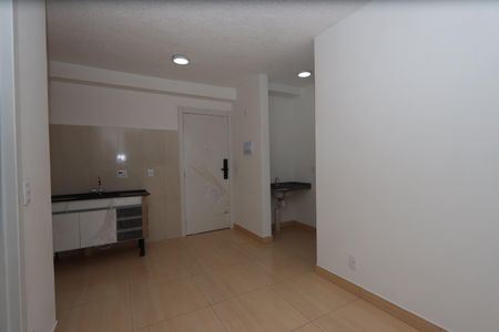 Sala de apartamento para alugar com 2 quartos, 34m² em Cidade São Mateus, São Paulo