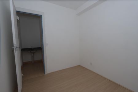 Quarto 1 de apartamento para alugar com 2 quartos, 34m² em Cidade São Mateus, São Paulo