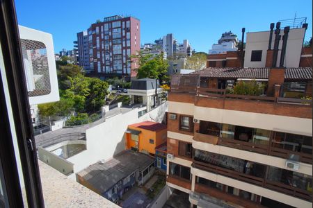 Quarto 1 - Vista de apartamento para alugar com 3 quartos, 106m² em Mont’serrat, Porto Alegre