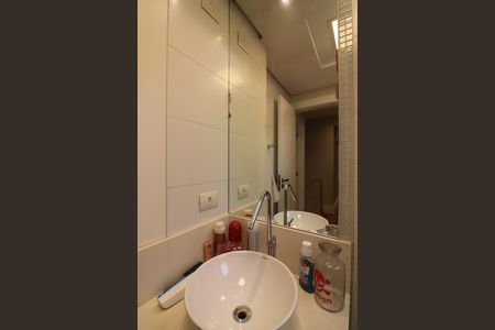 Apartamento à venda com 177m², 3 quartos e 3 vagasBanheiro Social