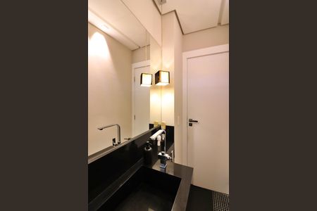 Apartamento à venda com 177m², 3 quartos e 3 vagasBanheiro de Serviço