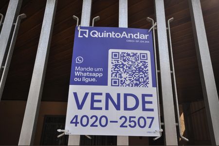 Casa à venda com 210m², 3 quartos e 2 vagasPlaca