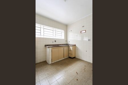 Casa à venda com 250m², 4 quartos e 3 vagas Casa à venda com 250m², 4 quartos e 3 vagasCozinha