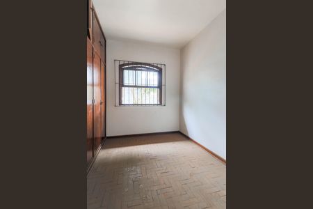 Casa à venda com 250m², 4 quartos e 3 vagas Casa à venda com 250m², 4 quartos e 3 vagasCloset da Suíte 1