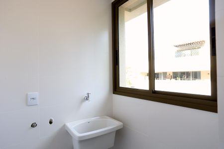 Apartamento à venda com 68m², 2 quartos e 1 vaga Apartamento à venda com 68m², 2 quartos e 1 vagaÁrea de Serviço