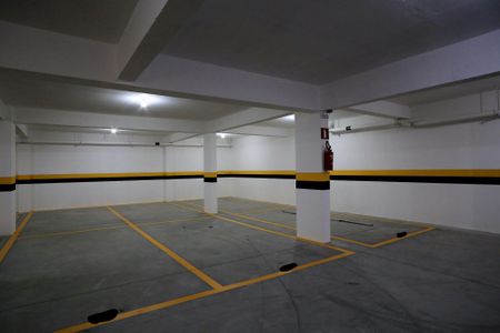 Apartamento à venda com 68m², 2 quartos e 1 vaga Apartamento à venda com 68m², 2 quartos e 1 vagaGaragem