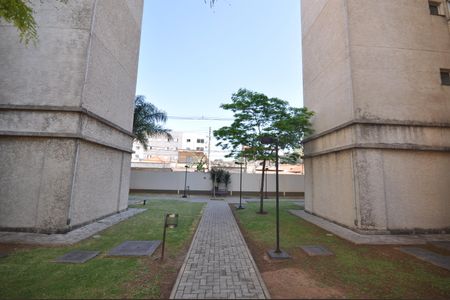 Apartamento à venda com 58m², 2 quartos e 1 vagaÁrea comum