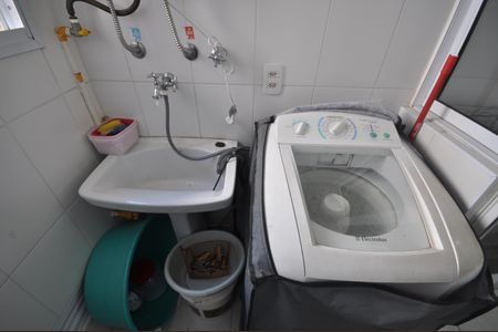 Apartamento à venda com 58m², 2 quartos e 1 vagaÁrea de Serviço