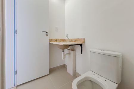 Apartamento à venda com 69m², 2 quartos e 1 vaga Apartamento à venda com 69m², 2 quartos e 1 vagaBanheiro Social