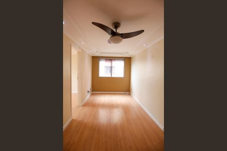 Sala de apartamento à venda com 3 quartos, 57m² em Super Quadra Morumbi, São Paulo