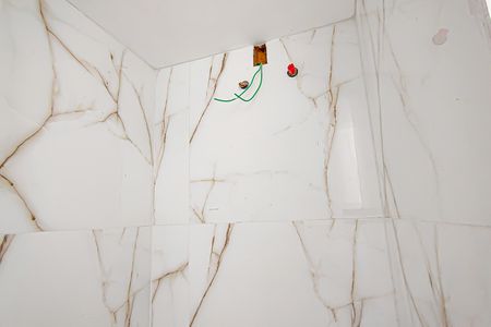 Casa à venda com 210m², 4 quartos e 4 vagasBanheiro da Suíte 1