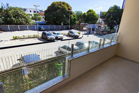 Casa à venda com 210m², 4 quartos e 4 vagasVaranda da Suíte 3