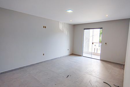 Casa à venda com 210m², 4 quartos e 4 vagasSuíte 3