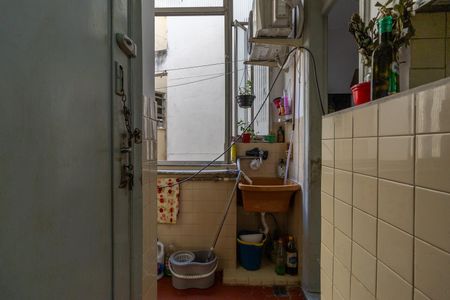 Apartamento à venda com 118m², 3 quartos e sem vagaÁrea de Serviço