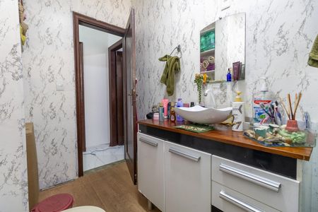 Apartamento à venda com 118m², 3 quartos e sem vagaBanheiro