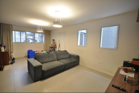Sala de casa à venda com 3 quartos, 150m² em Vila Guilherme, São Paulo