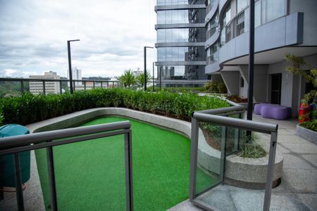 Studio à venda com 31m², 1 quarto e sem vagaÁrea comum - Piscina