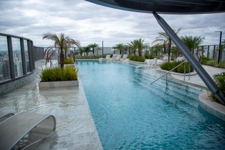 Studio à venda com 31m², 1 quarto e sem vagaPiscina