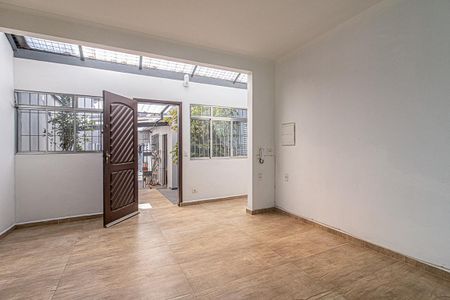 Sala de casa para alugar com 4 quartos, 179m² em Vila Dom Pedro I, São Paulo