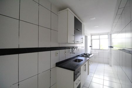 Apartamento à venda com 76m², 2 quartos e 1 vagaCozinha