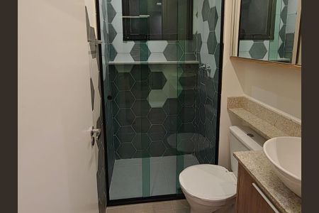 Banheiro  de apartamento para alugar com 2 quartos, 43m² em Jardim Ibirapuera, Campinas