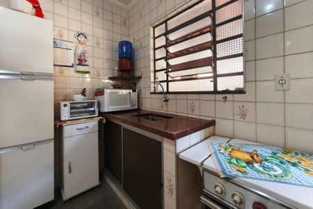 Casa à venda com 199m², 4 quartos e 3 vagasCozinha da Edícula