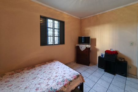 Casa à venda com 199m², 4 quartos e 3 vagasQuarto 2 da Edícula