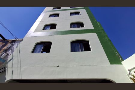 Studio à venda com 30m², 1 quarto e sem vaga Studio à venda com 30m², 1 quarto e sem vagaFachada