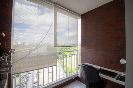 Varanda de apartamento à venda com 3 quartos, 70m² em Jaguaré, São Paulo